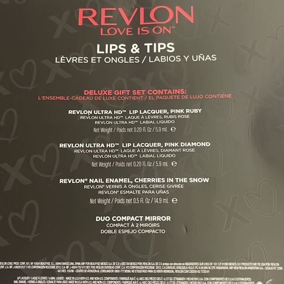 Revlon: Love Is On: Lips & Tips Gift Set: Brand New! - Picture 2 of 3